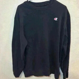 Champion Men’s crewneck sweater